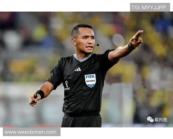 卡塔尔裁判贾西姆执法亚冠决赛傅明担任VAR助理裁判助阵