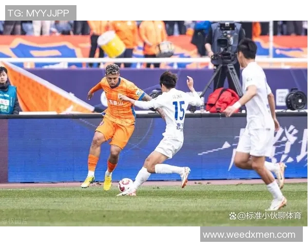 意甲冠军球星正式加盟大连英博本轮主场对阵亚泰期待首秀