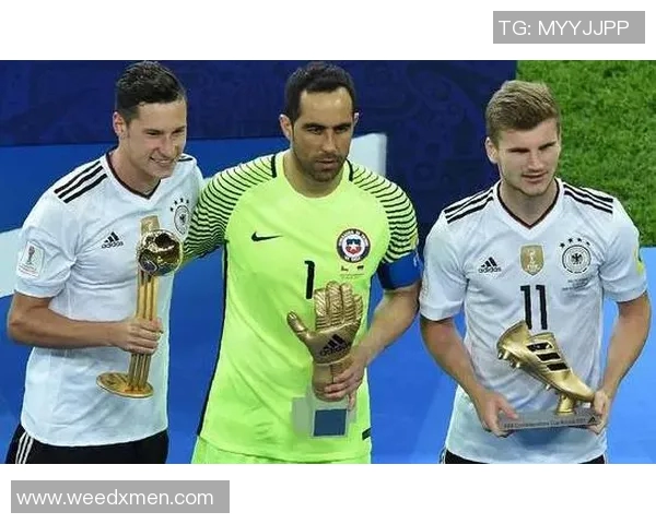 拜仁天才球员重伤缺阵巴黎门神心痛自责难以释怀