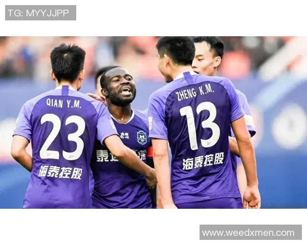 津门虎国脚锋霸加盟成都蓉城一线队引发球迷热议期待新赛季表现