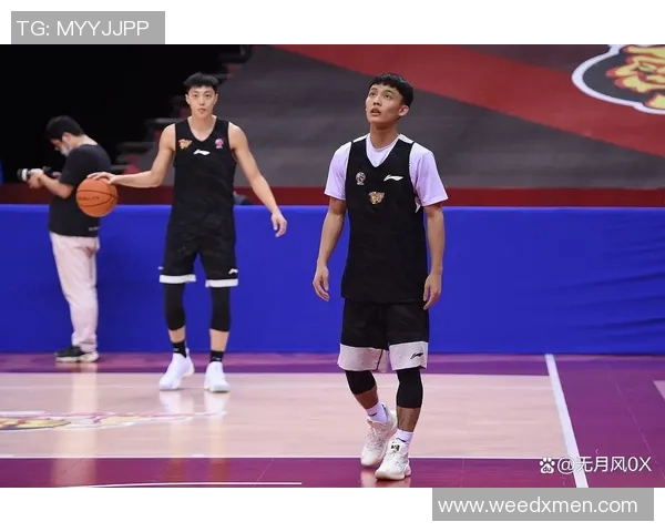 广东新星崛起不逊胡明轩徐杰打爆上海队的第三核心正式亮相