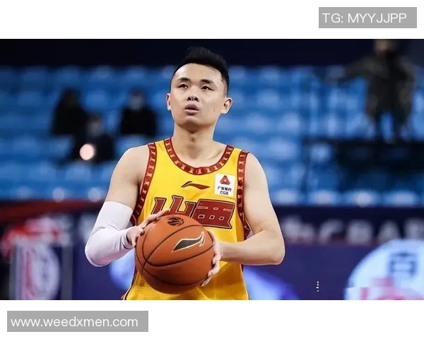 张宁状态低迷仅得6分原帅末节三分未能逆转局势